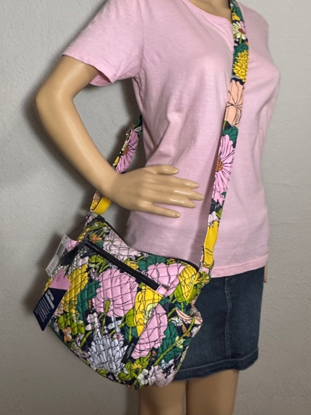 Vera Bradley On the Go Crossbody in Bloom Boom NWT